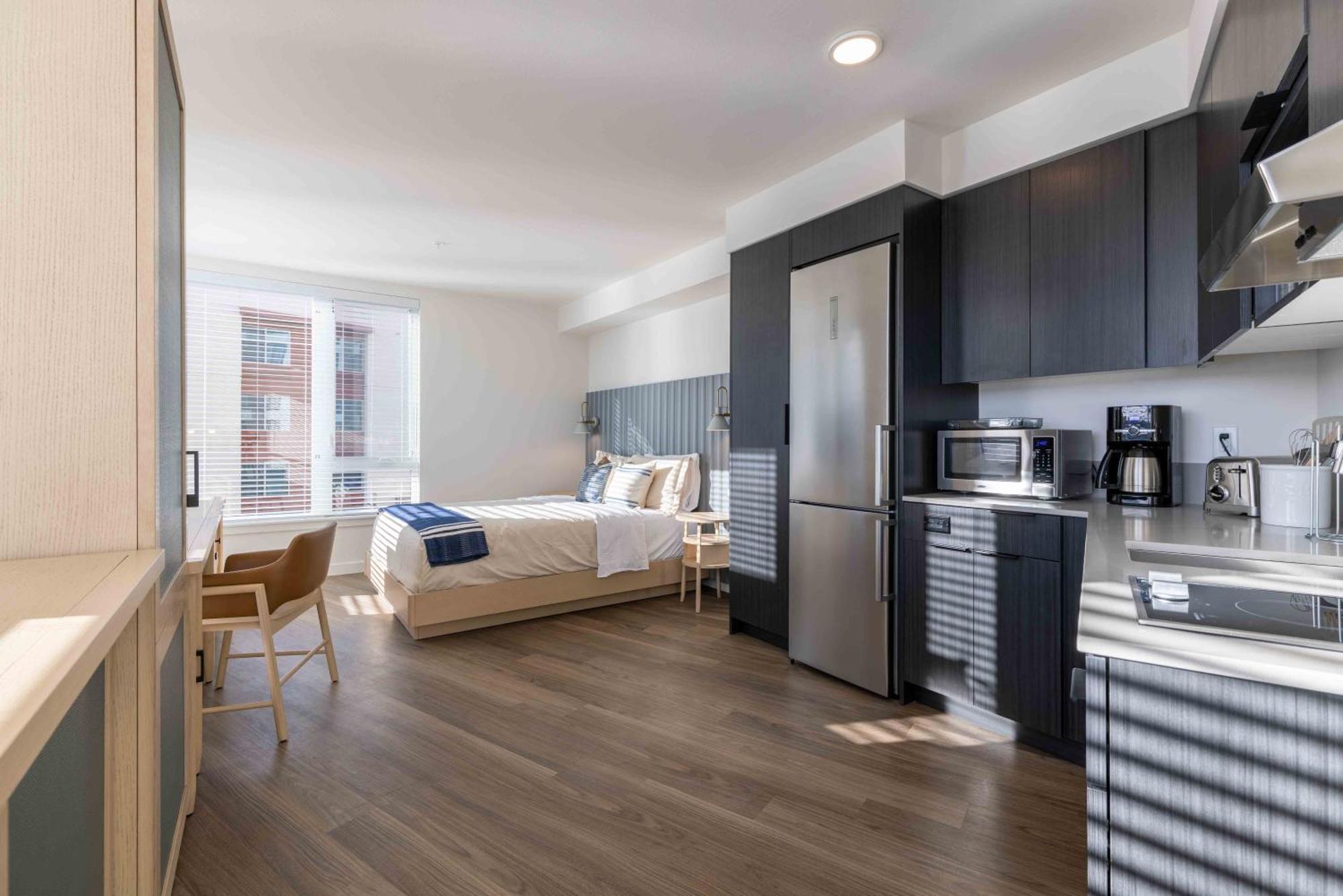 Marina Square Suites Бремертон Екстер'єр фото