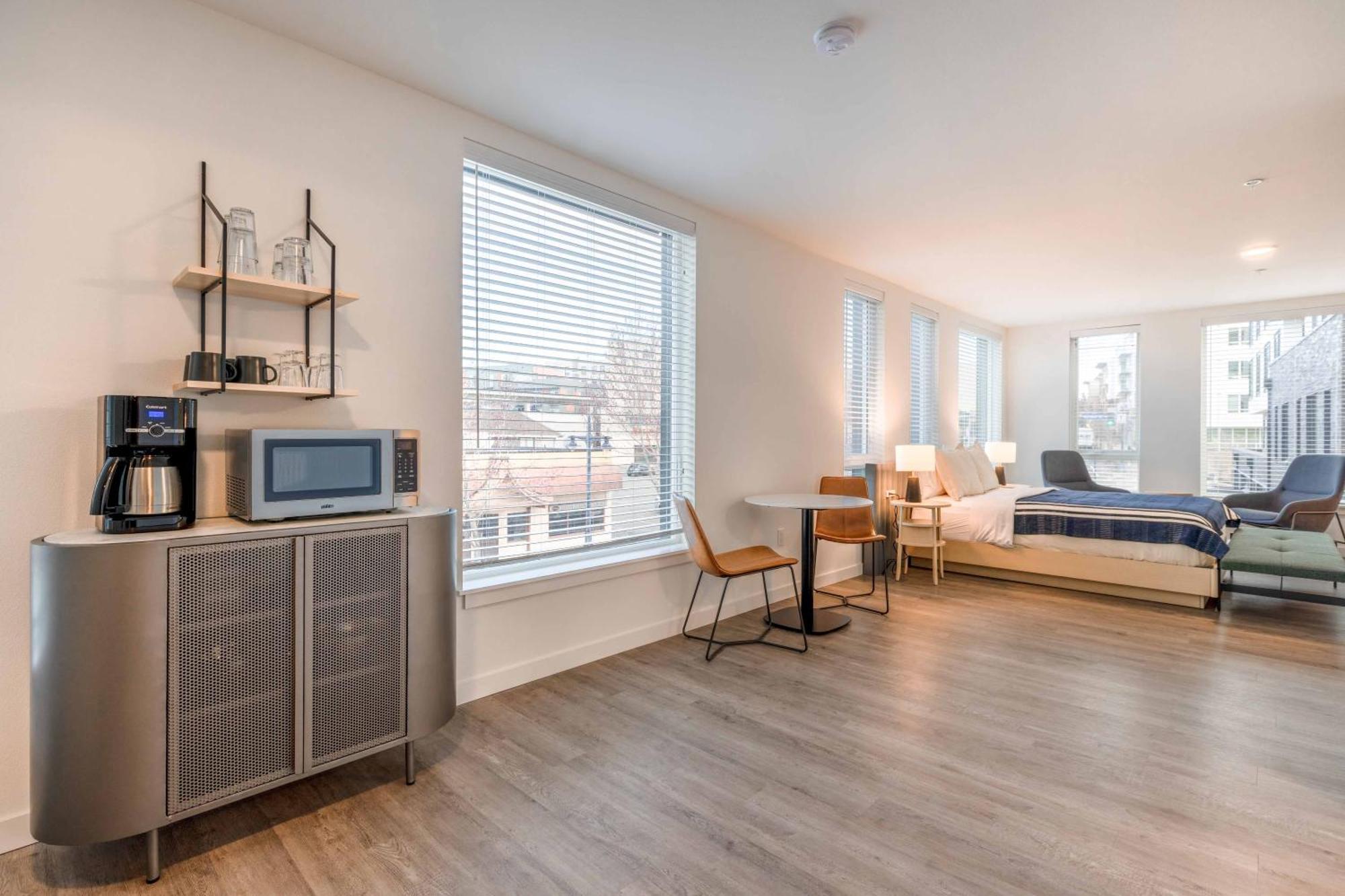 Marina Square Suites Бремертон Екстер'єр фото