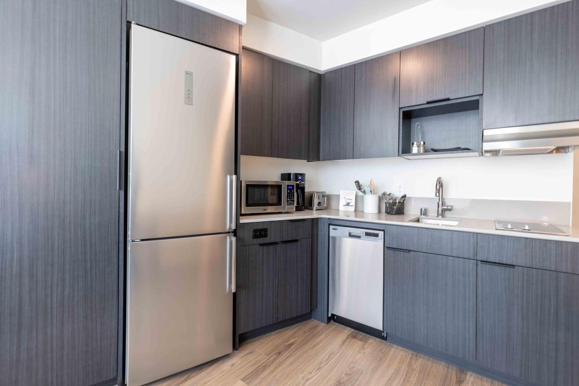 Marina Square Suites Бремертон Екстер'єр фото